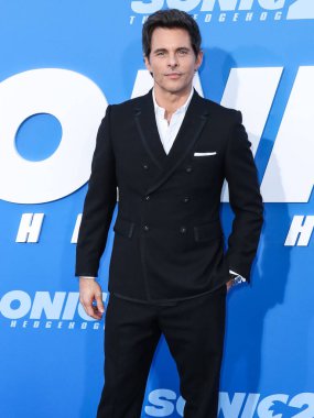 Amerikalı aktör James Marsden, 5 Nisan 2022 'de Westwood, Los Angeles, Kaliforniya' da Regency Village Theatre 'da düzenlenen' Sonic The Hedgehog 2 'nin Los Angeles prömiyer gösterimine geldi.. 