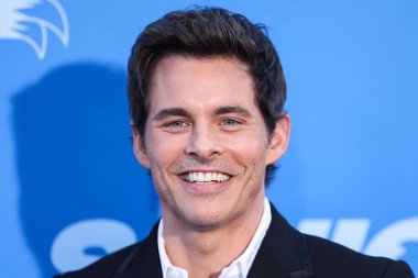 Amerikalı aktör James Marsden, 5 Nisan 2022 'de Westwood, Los Angeles, Kaliforniya' da Regency Village Theatre 'da düzenlenen' Sonic The Hedgehog 2 'nin Los Angeles prömiyer gösterimine geldi.. 