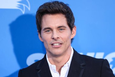 Amerikalı aktör James Marsden, 5 Nisan 2022 'de Westwood, Los Angeles, Kaliforniya' da Regency Village Theatre 'da düzenlenen' Sonic The Hedgehog 2 'nin Los Angeles prömiyer gösterimine geldi.. 