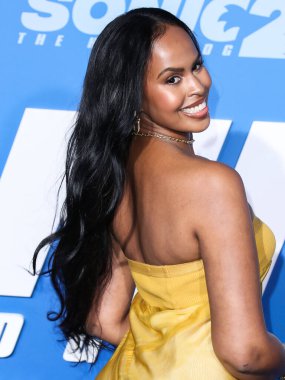 Somalili-Amerikalı aktris Sabrina Dhowre Elba, 5 Nisan 2022 'de Westwood, Los Angeles, Kaliforniya, ABD' deki Regency Village Theatre 'da düzenlenen' Sonic The Kirpi 2 'nin Los Angeles Premiere gösterimine geldi.. 