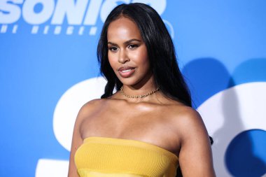 Somalili-Amerikalı aktris Sabrina Dhowre Elba, 5 Nisan 2022 'de Westwood, Los Angeles, Kaliforniya, ABD' deki Regency Village Theatre 'da düzenlenen' Sonic The Kirpi 2 'nin Los Angeles Premiere gösterimine geldi.. 