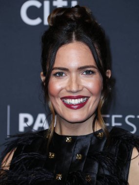 Mandy Moore 2022 PaleyFest Los Angeles 'a geldi - NBC' nin 