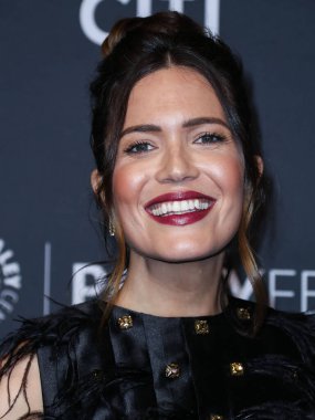 Mandy Moore 2022 PaleyFest Los Angeles 'a geldi - NBC' nin 