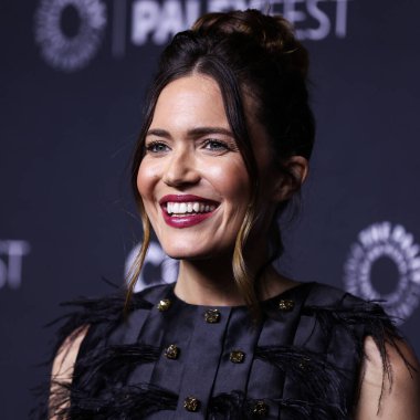 Mandy Moore 2022 PaleyFest Los Angeles 'a geldi - NBC' nin 