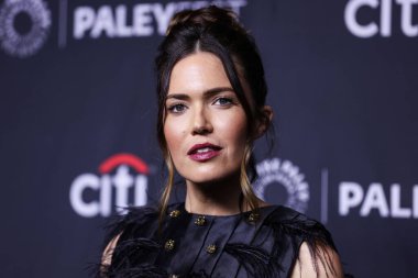 Mandy Moore 2022 PaleyFest Los Angeles 'a geldi - NBC' nin 