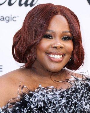Amber Riley, 24 Mart 2022 'de Beverly Wilshire Four Seasons Oteli' nde düzenlenen 'Siyah Sinema Evreni' ni vurgulayan Hollywood Ödülleri 'nde Siyahi Kadınlar 15. Yıllık ESSENCE' ye geldi.