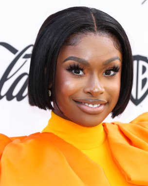 Coco Jones, 24 Mart 2022 'de Beverly Wilshire Four Seasons Oteli' nde düzenlenen 'Siyah Sinema Evreni' nin Hollywood Ödülleri 'nde Siyah Kadınlar Öğle Yemeği Yıldönümünde 2022. Yıllık ESSENCE' ye geldi.