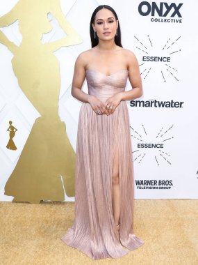 Grace Byers, 24 Mart 2022 'de Beverly Wilshire Four Seasons Oteli' nde düzenlenen 