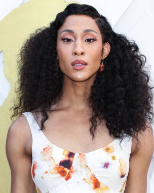 MJ Rodriguez (Michaela Jae Rodriguez, Michaela Ja Rodriguez), Beverly Wilshire Four Seasons Hotel 'de düzenlenen 