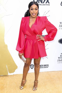 Niecy Nash, 24 Mart 2022 'de Beverly Wilshire Four Seasons Oteli' nde düzenlenen 'Siyah Sinema Evreni' nin Hollywood Ödülleri 'nde Siyah Kadınlar Öğle Yemeği Yıldönümünde 2022' ye geldi.