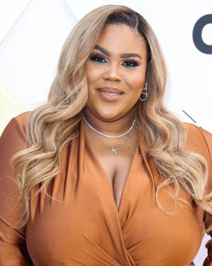 Nina Parker, 24 Mart 2022 'de Beverly Wilshire Four Seasons Oteli' nde düzenlenen 'Siyah Sinema Evreni' ni vurgulayan Hollywood Ödülleri 'nde Siyahi Kadınlar 15. Yıllık ESSENCE' ye geldi.