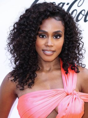 Shannon Thornton, 24 Mart 2022 'de Beverly Wilshire Four Seasons Oteli' nde düzenlenen 'Siyah Sinema Evreni' nin Hollywood Ödülleri 'nde Siyah Kadınlar Öğle Yemeği Yıldönümünde 2022.