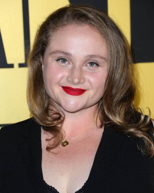 Danielle Macdonald, Vanity Fair tarafından 22 Mart 2022 'de Hollywood, Los Angeles, Kaliforniya, ABD' de düzenlenen Vanity Fair tarafından düzenlenen Genç Hollywood Gecesi 'ne geldi.. 