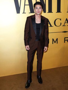 Darren Barnet, Vanity Fair tarafından 22 Mart 2022 'de Hollywood, Los Angeles, Kaliforniya, ABD' de gerçekleştirilen Vanity Fair tarafından sunulan Genç Hollywood Gecesi 'ne geldi.. 