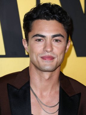 Darren Barnet, Vanity Fair tarafından 22 Mart 2022 'de Hollywood, Los Angeles, Kaliforniya, ABD' de gerçekleştirilen Vanity Fair tarafından sunulan Genç Hollywood Gecesi 'ne geldi.. 