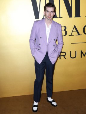 Dylan Arnold, 22 Mart 2022 'de Hollywood, Los Angeles, Kaliforniya' da Vanity Fair tarafından sunulan Genç Hollywood Gecesi 'ne geldi.. 