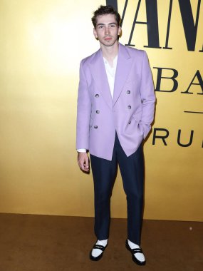 Dylan Arnold, 22 Mart 2022 'de Hollywood, Los Angeles, Kaliforniya' da Vanity Fair tarafından sunulan Genç Hollywood Gecesi 'ne geldi.. 