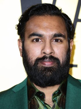 Himesh Patel, Vanity Fair tarafından 22 Mart 2022 'de Hollywood, Los Angeles, Kaliforniya, ABD' de düzenlenen Vanity Fair tarafından düzenlenen Genç Hollywood Gecesi 'ne geldi..