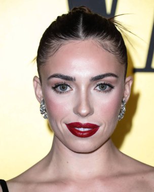 Isabella Ward, 22 Mart 2022 'de Hollywood, Los Angeles, Kaliforniya' da Vanity Fair tarafından düzenlenen Genç Hollywood Gecesi 'ne geldi..