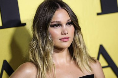 Olivia Holt, Vanity Fair tarafından 22 Mart 2022 'de Hollywood, Los Angeles, Kaliforniya' da düzenlenen Vanity Fair tarafından sunulan Genç Hollywood Gecesi 'ne geldi.. 