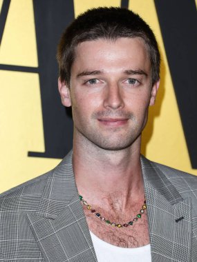 Patrick Schwarzenegger, Vanity Fair tarafından 22 Mart 2022 'de Hollywood, Los Angeles, Kaliforniya, ABD' de düzenlenen Vanity Fair tarafından sunulan Genç Hollywood Gecesi 'ne geldi.. 