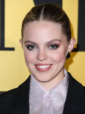 Renee Rapp, Vanity Fair tarafından 22 Mart 2022 'de Hollywood, Los Angeles, Kaliforniya, ABD' de düzenlenen Vanity Fair 'in sunuculuğunu yaptığı Genç Hollywood Gecesi' ne geldi.. 