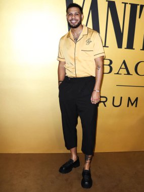 Sarunas Jackson, Vanity Fair tarafından 22 Mart 2022 'de Hollywood, Los Angeles, Kaliforniya, ABD' de düzenlenen Vanity Fair tarafından düzenlenen Genç Hollywood Gecesi 'ne geldi.. 