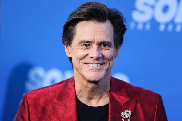 Canadian-American actor Jim Carrey arrives at the Los Angeles Premiere Screening Of 'Sonic The Hedgehog 2' held at the Regency Village Theatre on April 5, 2022 in Westwood, Los Angeles, California, United States. — Stock Photo, Image