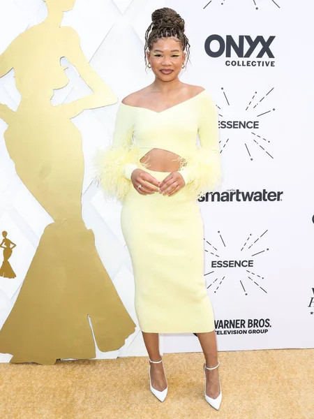 Storm Reid, 24 Mart 2022 'de Beverly Wilshire Four Seasons Oteli' nde düzenlenen 'Siyah Sinema Evreni' nin Hollywood Ödülleri 'nde Siyah Kadınlar Öğle Yemeği Yıldönümünde 2022. Yıllık ESSENCE' e geldi.