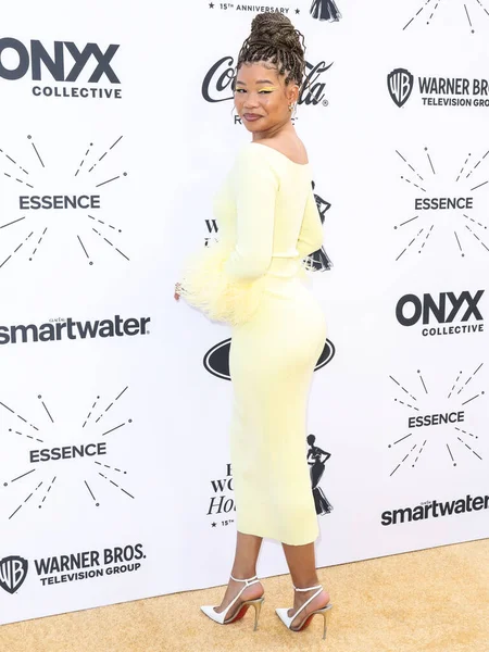 Storm Reid, 24 Mart 2022 'de Beverly Wilshire Four Seasons Oteli' nde düzenlenen 'Siyah Sinema Evreni' nin Hollywood Ödülleri 'nde Siyah Kadınlar Öğle Yemeği Yıldönümünde 2022. Yıllık ESSENCE' e geldi.