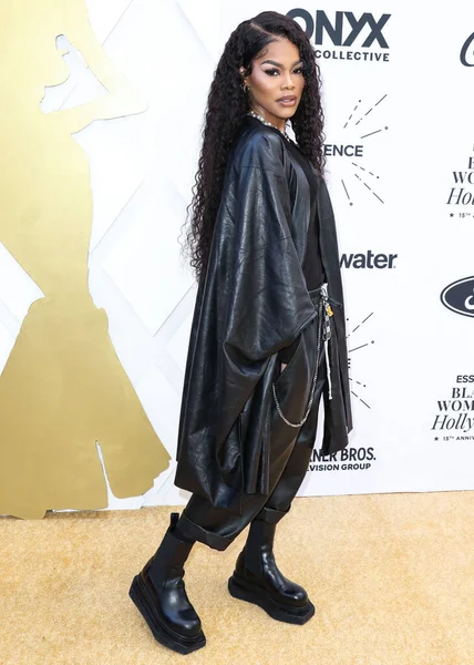 Teyana Taylor, 24 Mart 2022 'de Beverly Wilshire Four Seasons Oteli' nde düzenlenen 'Siyah Sinema Evreni' nin Hollywood Ödülleri 'nde Siyah Kadınlar Öğle Yemeği Yıldönümünde 2022.