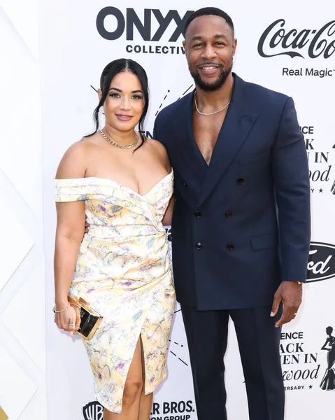 Zena Foster ve Tank, 24 Mart 2022 'de Beverly Wilshire Four Seasons Oteli' nde düzenlenen Hollywood 'daki Siyahi Kadınlar Öğle Yemeği Yıldönümünde 