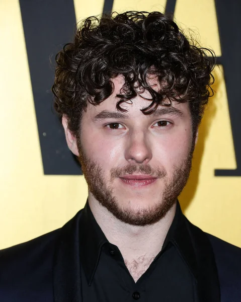 Nolan Gould, Vanity Fair tarafından 22 Mart 2022 'de Hollywood, Los Angeles, Kaliforniya, ABD' de düzenlenen Vanity Fair tarafından düzenlenen Genç Hollywood Gecesi 'ne geldi.. 