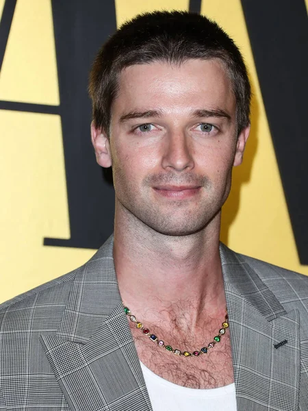 Patrick Schwarzenegger, Vanity Fair tarafından 22 Mart 2022 'de Hollywood, Los Angeles, Kaliforniya, ABD' de düzenlenen Vanity Fair tarafından sunulan Genç Hollywood Gecesi 'ne geldi.. 