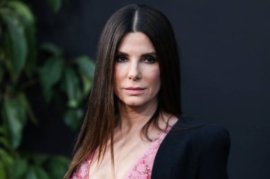Elie Saab 'ı giyen Amerikalı aktris Sandra Bullock, 21 Mart 2022' de Westwood, Los Angeles, Kaliforniya, ABD 'deki Regency Village Theatre' da düzenlenen Paramount Pictures 'ın' Kayıp Şehir 'adlı filminin Los Angeles galasına geldi.. 