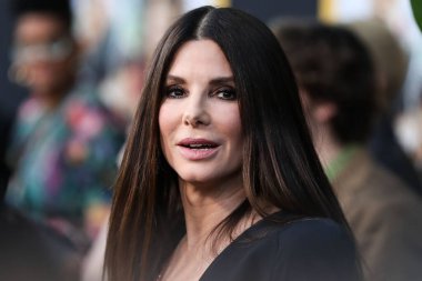 Elie Saab 'ı giyen Amerikalı aktris Sandra Bullock, 21 Mart 2022' de Westwood, Los Angeles, Kaliforniya, ABD 'deki Regency Village Theatre' da düzenlenen Paramount Pictures 'ın' Kayıp Şehir 'adlı filminin Los Angeles galasına geldi.. 