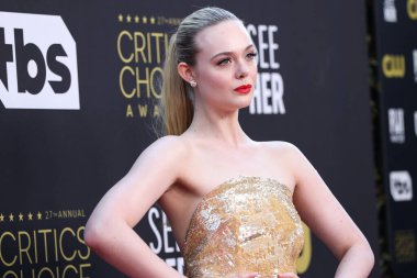 Elle Fanning wearing an Oscar de la Renta dress arrives at the 27th Annual Critics' Choice Awards held at the Fairmont Century Plaza Hotel on March 13, 2022 in Century City, Los Angeles, California, United States.  clipart