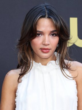 Georgie Flores, 13 Mart 2022 'de Fairmont Century Plaza Hotel' de düzenlenen 27. Yıllık Eleştirmenler Seçimi Ödülleri 'ne katılıyor.. 