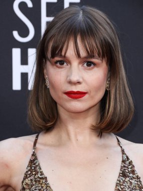 Fred Leighton 'ın mücevherleriyle klasik Valentino giyen Katja Herbers, 13 Mart 2022' de Century City, Los Angeles, Kaliforniya, ABD 'de düzenlenen Fairmont Century Plaza Hotel' de düzenlenen 27..