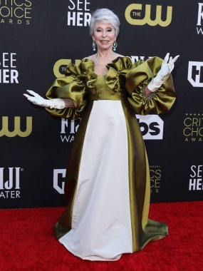 Irene Neuwirth mücevherlerini takan Rita Moreno, 13 Mart 2022 'de Century City, Los Angeles, Kaliforniya' da düzenlenen Fairmont Century Plaza Hotel 'de düzenlenen 27.. 
