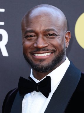 Taye Diggs, 13 Mart 2022 'de Fairmont Century Plaza Hotel' de düzenlenen 27. Yıllık Eleştirmenler Seçimi Ödülleri 'ne katıldı.. 