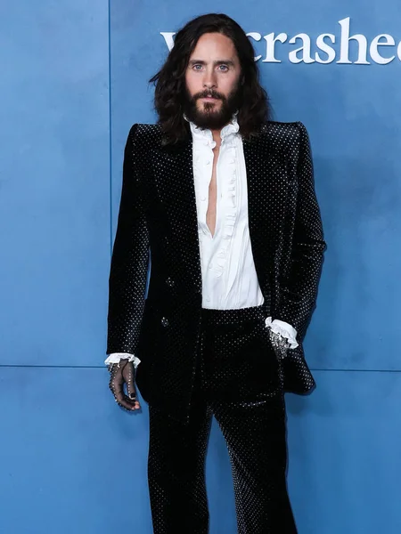 American Actor Jared Leto Wearing Studded Gucci Suit Gloves Arrives — Stock Photo, Image