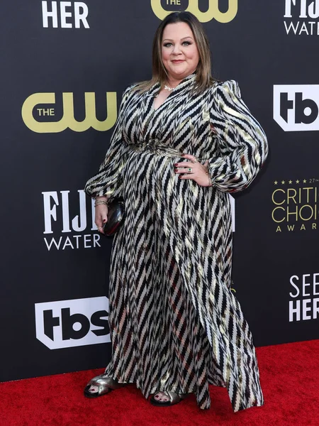 Melissa McCarthy, Fairmont Century Plaza Oteli 'nde düzenlenen 27. Yıllık Eleştirmenler Seçimi Ödülleri' ne 13 Mart 2022 'de ulaştı..