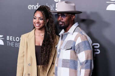 Amerikalı aktris Corinne Foxx ve baba / Amerikalı aktör Jamie Foxx, 1 Ekim 2022 'de Los Angeles, Kaliforniya, ABD' de bulunan Amerika Tiyatro Kompleksi Yönetmenler Birliği 'nin' Below the Belt 'in Los Angeles' taki ilk gösterimine geldiler.. 