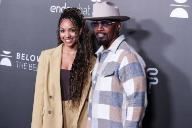 Amerikalı aktris Corinne Foxx ve baba / Amerikalı aktör Jamie Foxx, 1 Ekim 2022 'de Los Angeles, Kaliforniya, ABD' de bulunan Amerika Tiyatro Kompleksi Yönetmenler Birliği 'nin' Below the Belt 'in Los Angeles' taki ilk gösterimine geldiler.. 