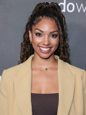 Amerikalı aktris Corinne Foxx, 1 Ekim 2022 'de Amerika Tiyatro Kompleksi Yönetmenleri Derneği' nin Los Angeles, Kaliforniya, ABD 'de düzenlenen 