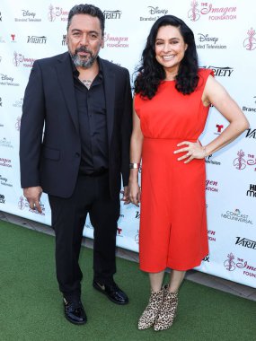 Amerikalı aktör Felix Solis ve ortak / tiyatro oyuncusu Liza Fernandez, 2 Ekim 2022 'de Los Angeles, Kaliforniya, ABD' de düzenlenen 37..