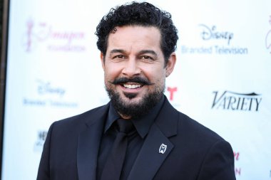 Amerikalı aktör Jon Huertas, 2 Ekim 2022 'de Los Angeles, Kaliforniya, ABD' de düzenlenen LA Plaza de Cultura y Artes 'te düzenlenen 37.. 