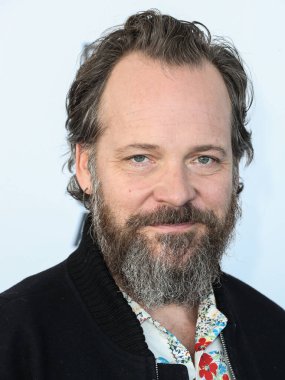 Peter Sarsgaard, 6 Mart 2022 'de Santa Monica Sahili' nde düzenlenen 2022 Bağımsız Ruh Ödülleri 'ne ulaştı..