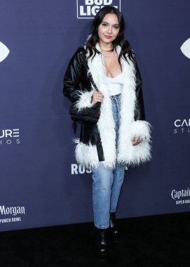 Amerikalı aktris Stella Hudgens, 13 Şubat 2022 'de Hollywood Sunset Room Hollywood' da düzenlenen Lil Wayne 'in ev sahipliğini yaptığı TailGates Büyük Maçı' na geldi.. 